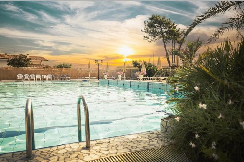 Hotel Locanda Delle Dune Bellaria-Igea Marina Exterior photo
